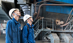 قام فريق شركة زوزان بخدمة ما بعد البيع في غرفة الغلايات بالفحم بليونينغ